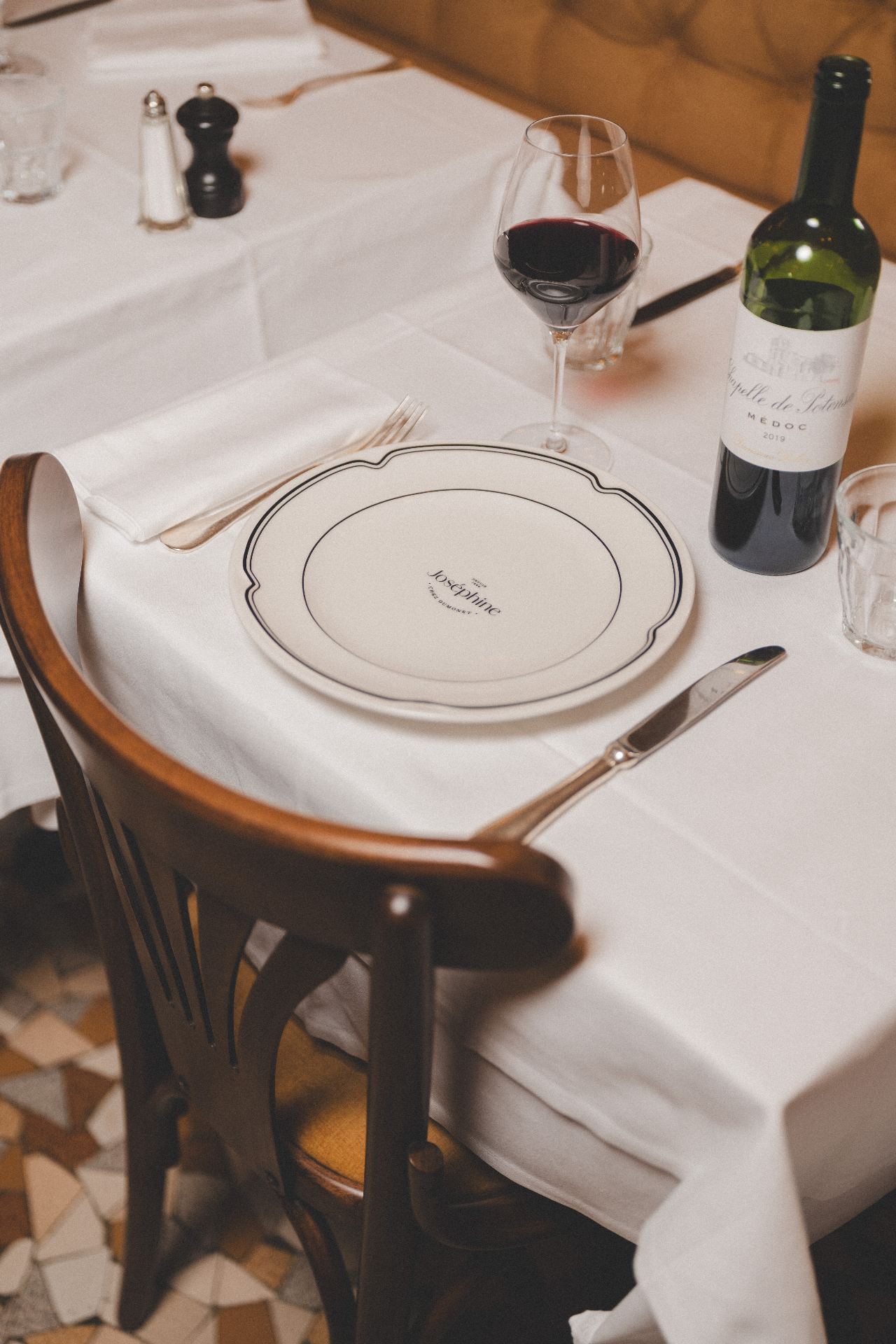 Spécialité de cuisine française traditionnelle servie au restaurant Joséphine Chez Dumonet, Paris 6e